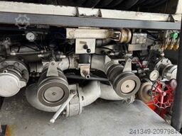 RENAULT Lander 430 8x2 23'300L