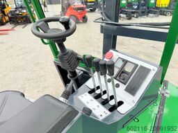 Combilift CB3000 / TRIPLEX 4900MM / FREE LIFT