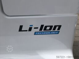 Bobcat BSL16N-7i Lithium Triplex Initalhub