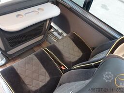 MERCEDES-BENZ Tourismo RHD, 55 Sitze, Euro 6