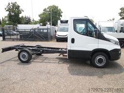IVECO 35 S12 *Fahrgestell*Euro6*