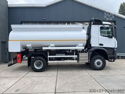 Mercedes-Benz Arocs 2136 A 4x4 Fuel Tank Truck (2 units)