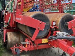 He-Va Striegel mit Walze 6,3m