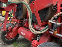 He-Va Striegel mit Walze 6,3m