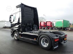 VOLVO FH460 TC Globe-XL/VEB/Safety/2xTank/Alcoa/226tkm