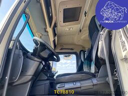 Mercedes-Benz Actros 1843