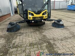 Johnston Johnston Bucher Sweeper CX 201 Kehren + Sprühen Klima