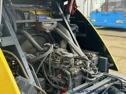 Johnston Johnston Bucher Sweeper CX 201 Kehren + Sprühen Klima