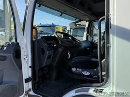 Mercedes-Benz Atego 818 Koffer mit HB / Swiss-Vehicle