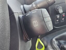 RENAULT MASTER 2.3 DCI 145 DC DL