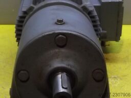 SEW-EURODRIVE R60DT100LS8/2B