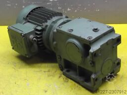 SEW-EURODRIVE S40DT71D-4