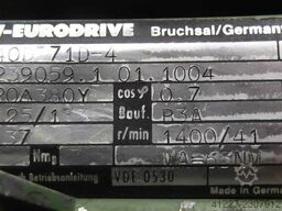 SEW-EURODRIVE S40DT71D-4