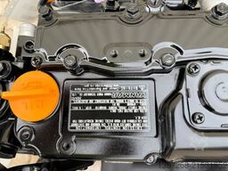 YANMAR 3TNV74F Motor / Unbenutzt / Neuwertig