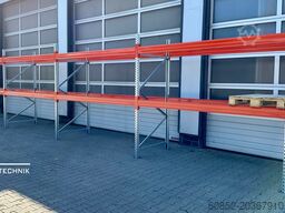 ca.14 lfm. Palettenregale H: 250cm Fachlast: 3000 kg , 45 Palettenplätze