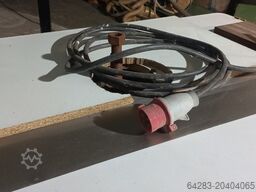 LARCON-METAL LIJADORA DE RODILLO