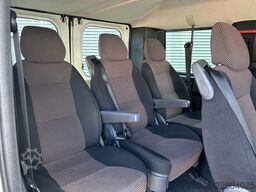 Peugeot Boxer 330 2.2 HDI L1H1 Premium / 204 dkm / 9 Se...