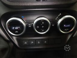 IVECO Daily Kasten 35 S 16A8 V 156PS ACC AHK Luftfed.