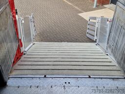 Volvo FH 13.500 Globetrotter 8x2*6 - 3 deck livestock...