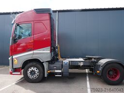 Volvo FH 420 ADR tractor unit