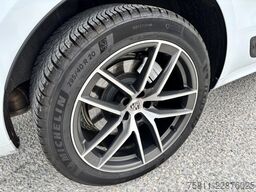 PORSCHE MACAN S + LUFTFEDERUNG + ELEKTR. SITZE Navi LED