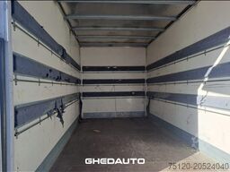 IVECO 35C16 CON SPONDA CARICATRICE POSTERIORE