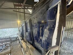 Circ-Bear Fleximat PPM quarry sieve. WATCH VIDEO
