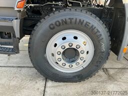 Mercedes-Benz Actros 4048 S 6x4 Tractor Head