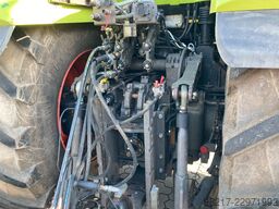 CLAAS Axion 920
