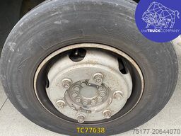 Mercedes-Benz Atego 818