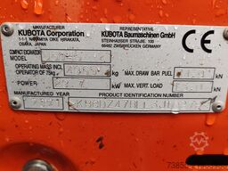 Kubota U50-5 with 3 excavator buckets