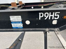 KRONE 2 Achswechselfahrgestell, Typ: AZW 18 eL3B9