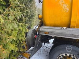 D-TEC Vlastuin/ Kesteren Gülleauflieger mit ADR