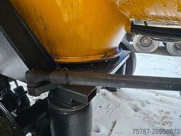 D-TEC Vlastuin/ Kesteren Gülleauflieger mit ADR