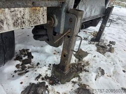 D-TEC Vlastuin/ Kesteren Gülleauflieger mit ADR