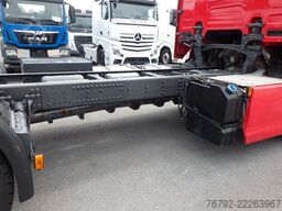 SCANIA R 580 B6x2*4NB Fahrgestell/R-Fhs./Ret./Lenkachse