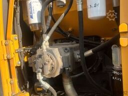 VOLVO EC 180 CL Bagger Bj 2010