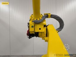 FANUC R-2000iC/210F
