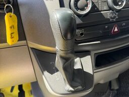 Mercedes-Benz Sprinter 318 **NO ENGINE - NO GEARBOX**