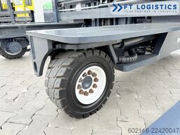 Combilift C4500 DIESEL WIDE-FORK-POSITIONER