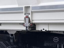 MAN TGS 41.480 8x4 BB mit Meiller 3-Seitenkipper