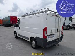 Peugeot Boxer 3t3 2l blue hdi 110 pack