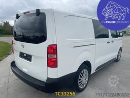 Opel Vivaro 2.0 CDTI DUBBELE CABINE - 5 ZITPLAATSEN