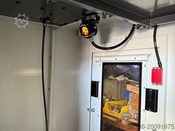 DOOSAN DN Solutions SVM 4100 DNM