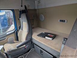 Volvo FH520 -37 8X4 JOAB Lift+Lenkachse Blatt/