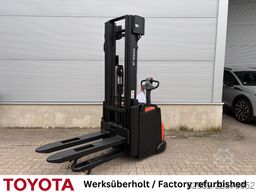 Toyota SWE 160 L/ Akku neu!