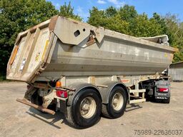 Fruehauf STEEL CHASSIS,  DUMPER!   Full spring!  TOP con...