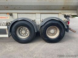 Fruehauf STEEL CHASSIS,  DUMPER!   Full spring!  TOP con...