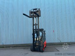 Linde E35L 01/ Vorschubgabel/ SS/ ZV
