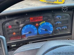 RENAULT Premium 320 4x2 Hiab 102-3